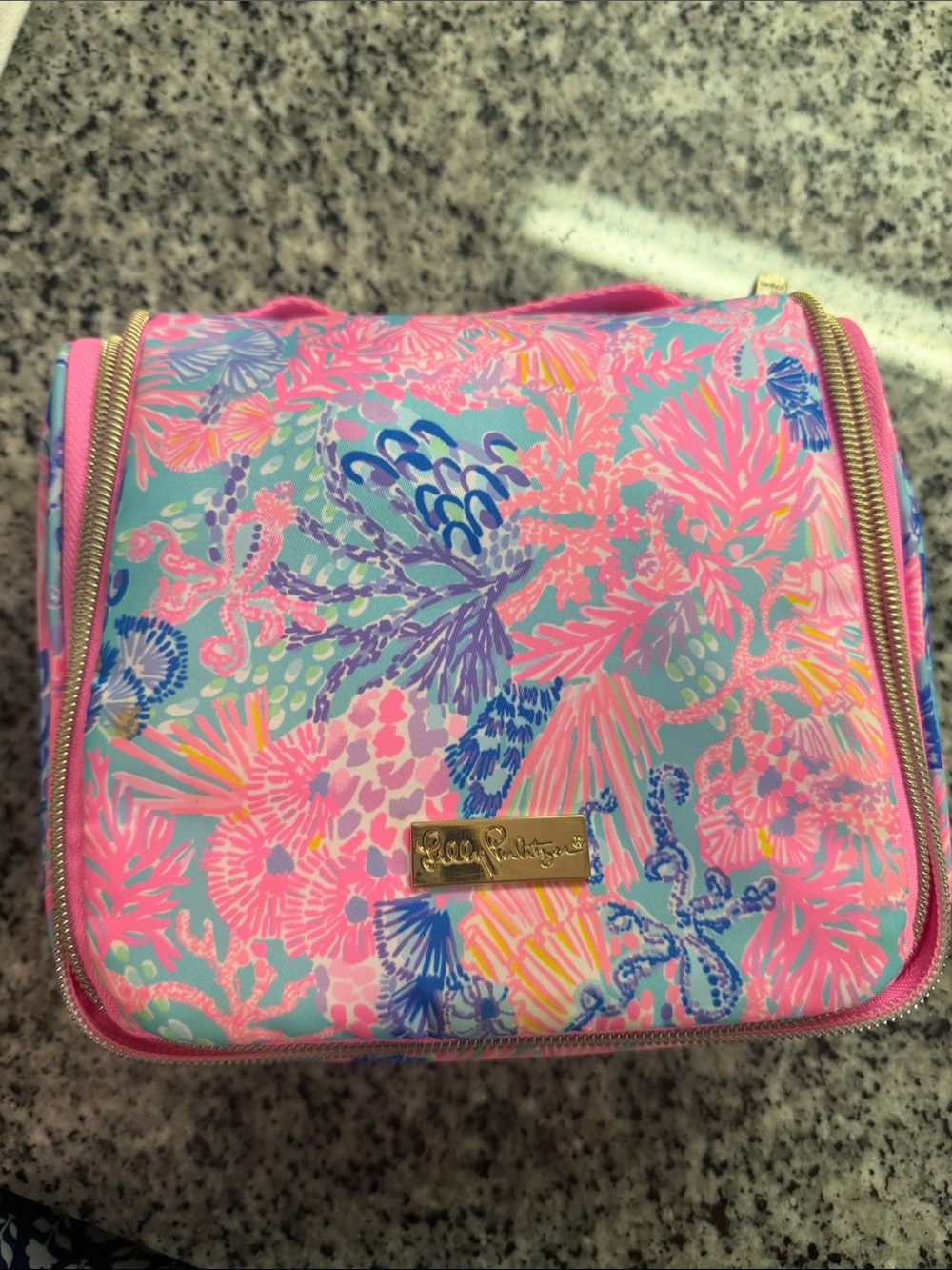 Lilly Pulitzer Spender in the Sand Toiletry Cosmetic Case